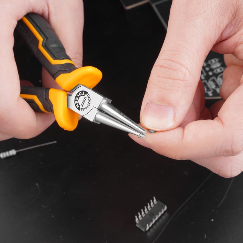 4.5″ MINI ROUND NOSE PLIERS (INDUSTRIAL) thumbnail 5