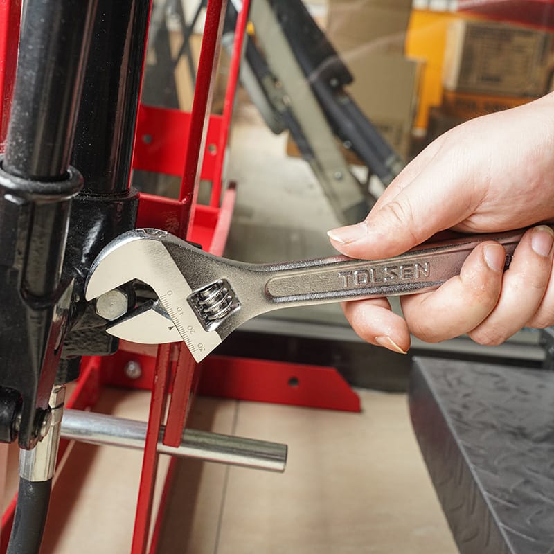 ADJUSTABLE WRENCH thumbnail 5